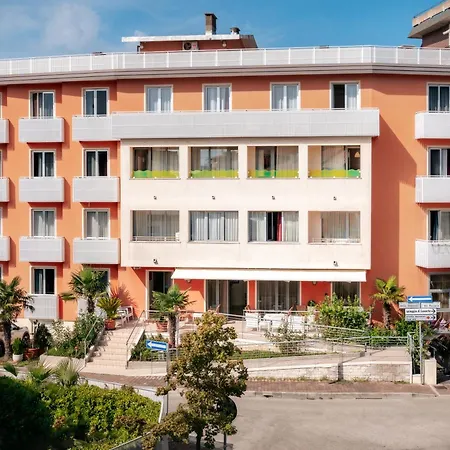 Palladio Otel 2*
