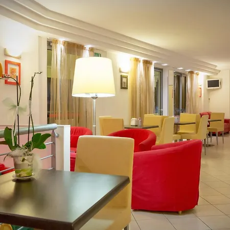 Palladio فندق 2*